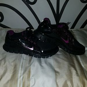 New Nike walking shoes